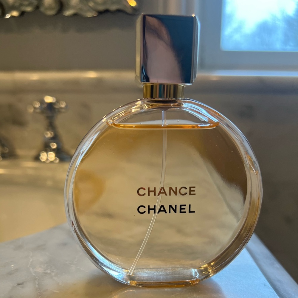 Chance Chanel Eau De Parfum 3.4 Fl ounces. Only a few squirts used. Like new